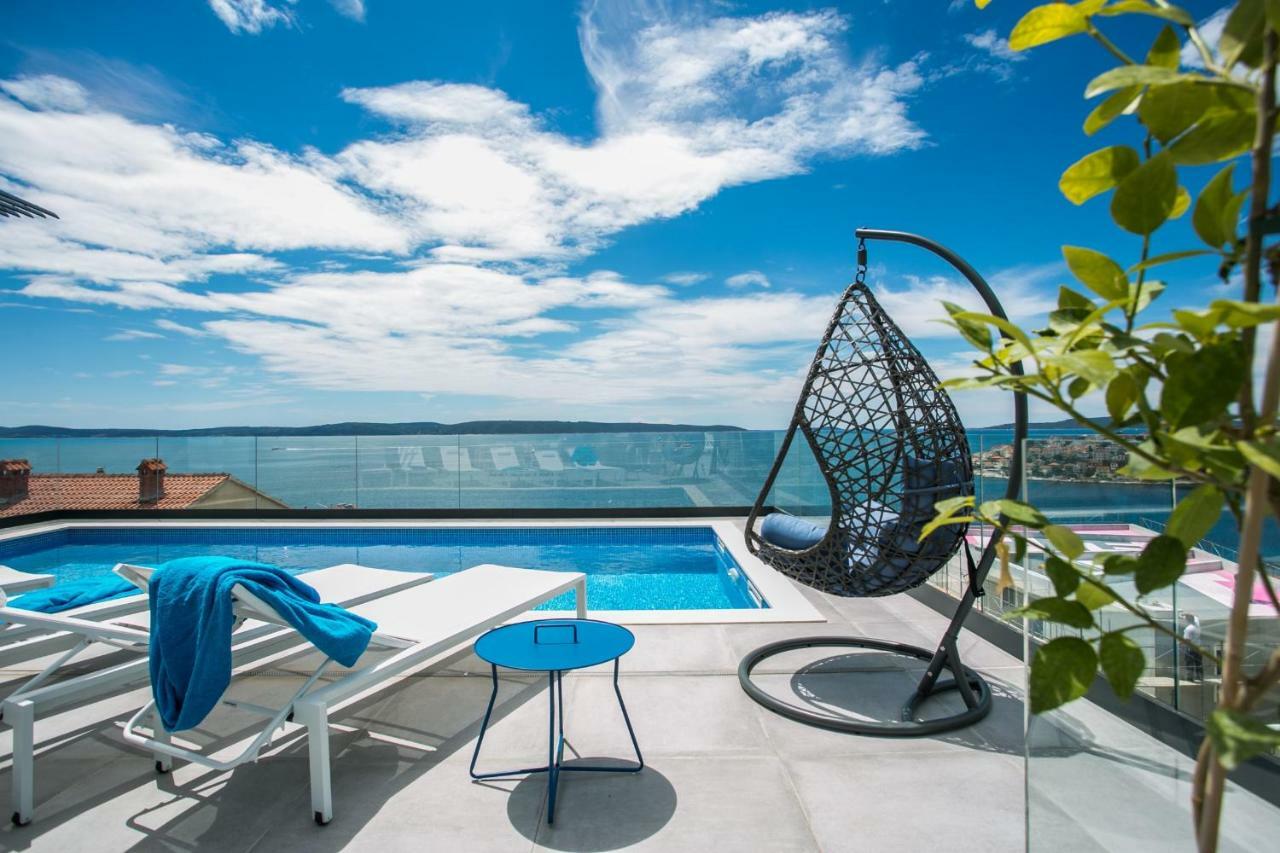 Holiday Home Olive Exclusive - 8 People, Heated Pool, Okrug Gornji, Sea View Trogir Exteriér fotografie