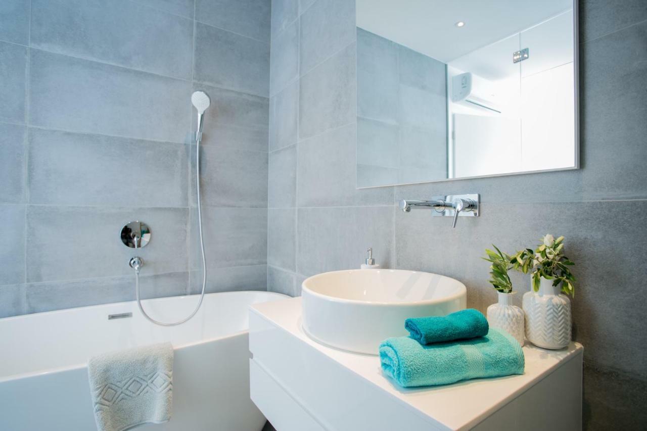 Holiday Home Olive Exclusive - 8 People, Heated Pool, Okrug Gornji, Sea View Trogir Exteriér fotografie