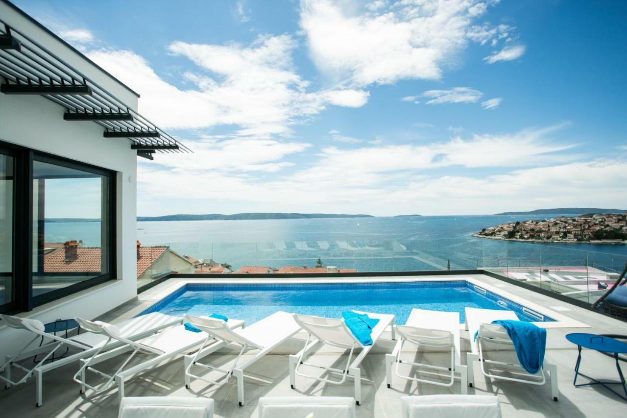 Holiday Home Olive Exclusive - 8 People, Heated Pool, Okrug Gornji, Sea View Trogir Exteriér fotografie